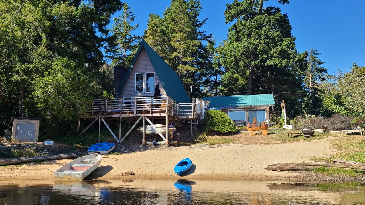 Photo of Outdoor in Saunders Lake