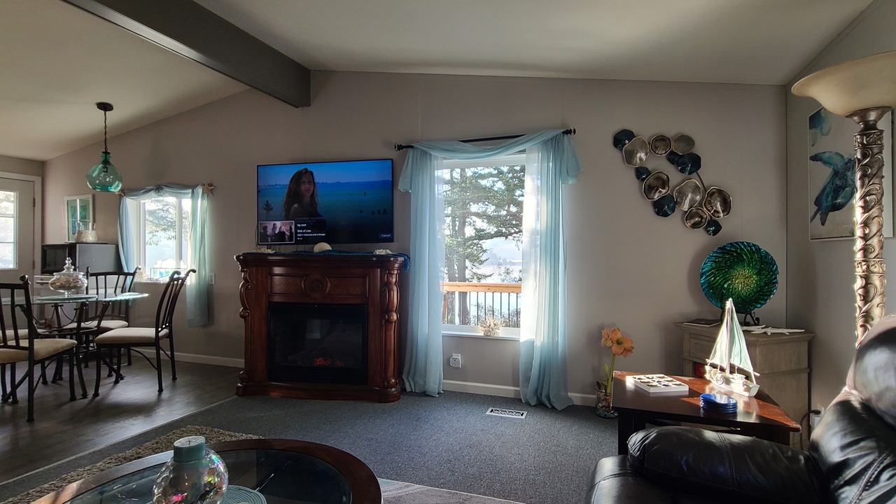 Photo of Outdoor in Saunders Lake