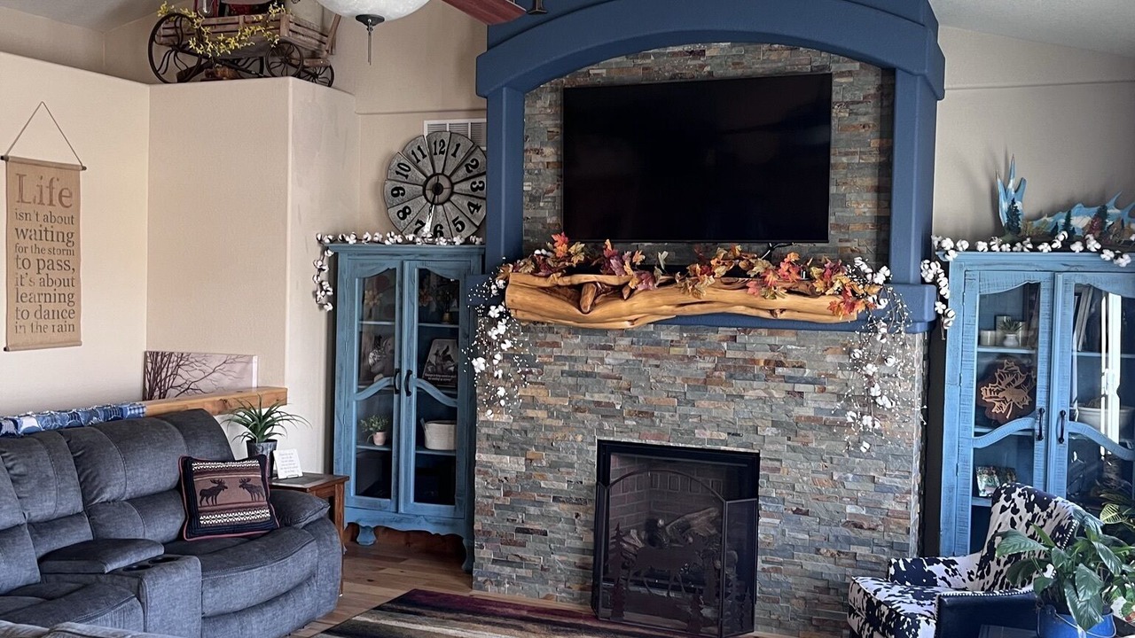 Photo of Livingroom in Milliken