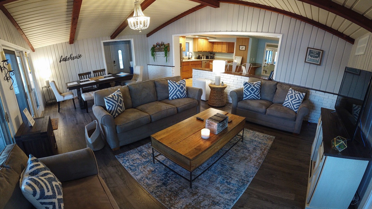 Photo of Bedroom in Sister Lakes