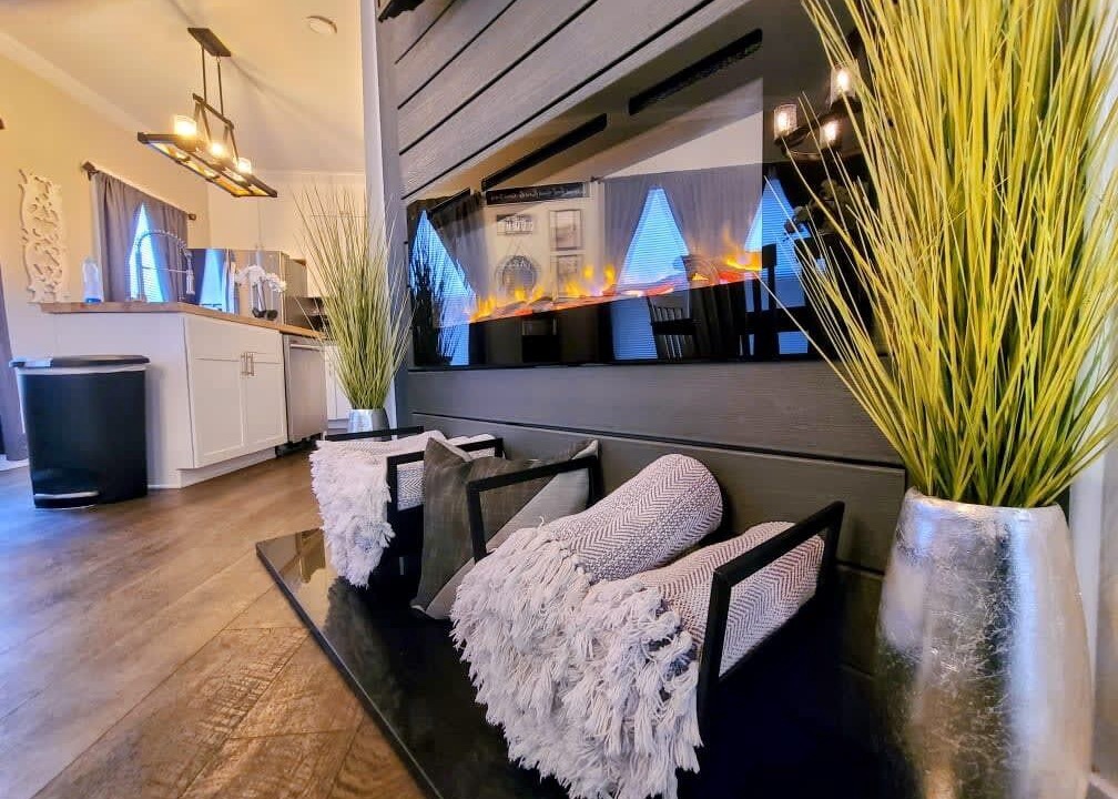 Photo of Livingroom in Vine