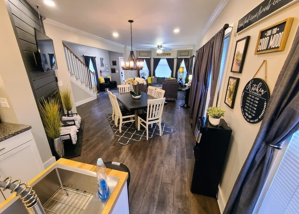 Photo of Bedroom in Vine