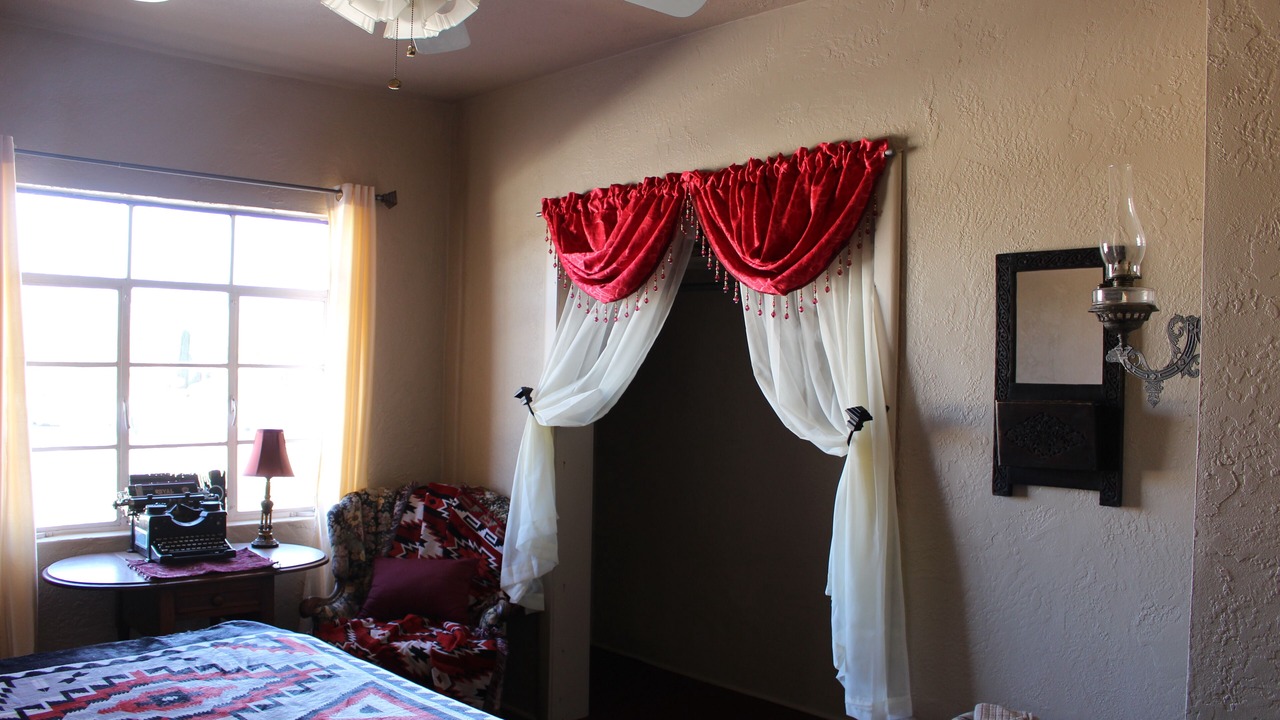 Photo of Bedroom in Mesilla