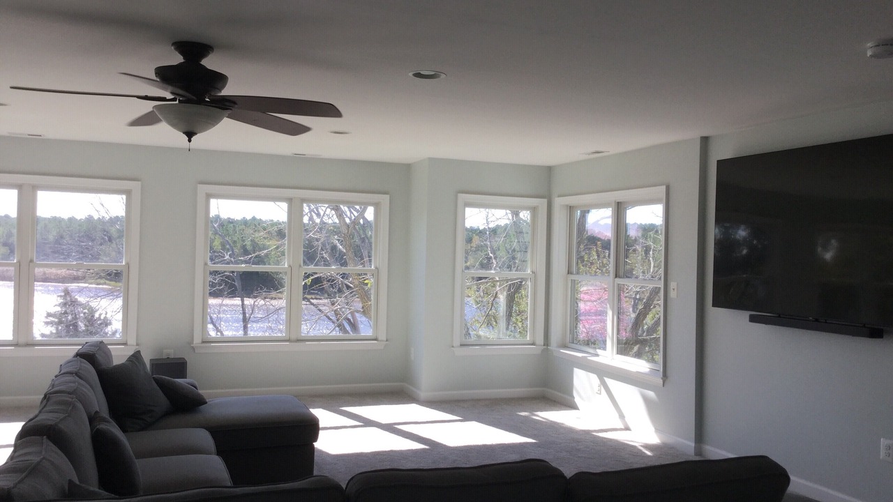 Photo of Livingroom in Point Lookout