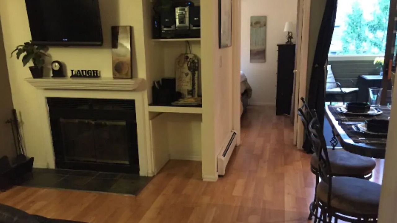 Photo of Livingroom in Whittier