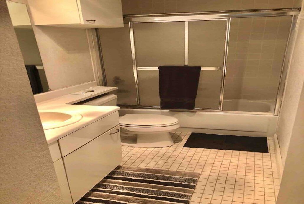Photo of Bathroom in Rincon Hill