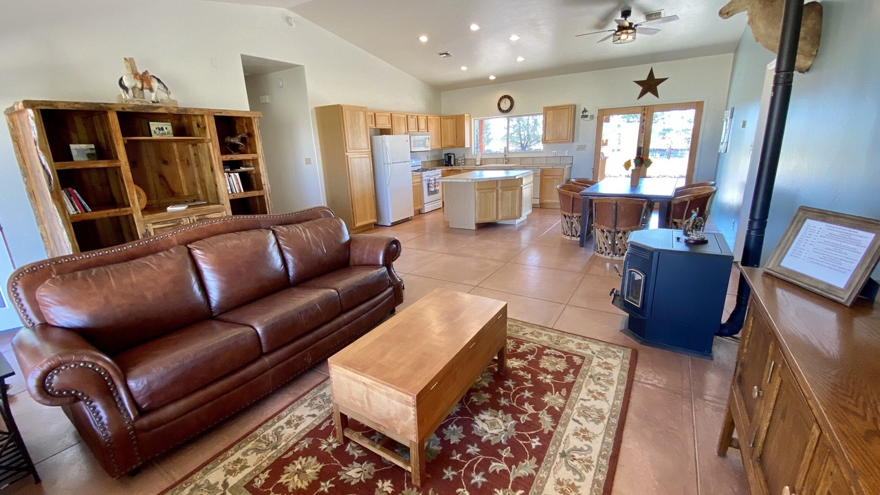Photo of Livingroom in Elgin