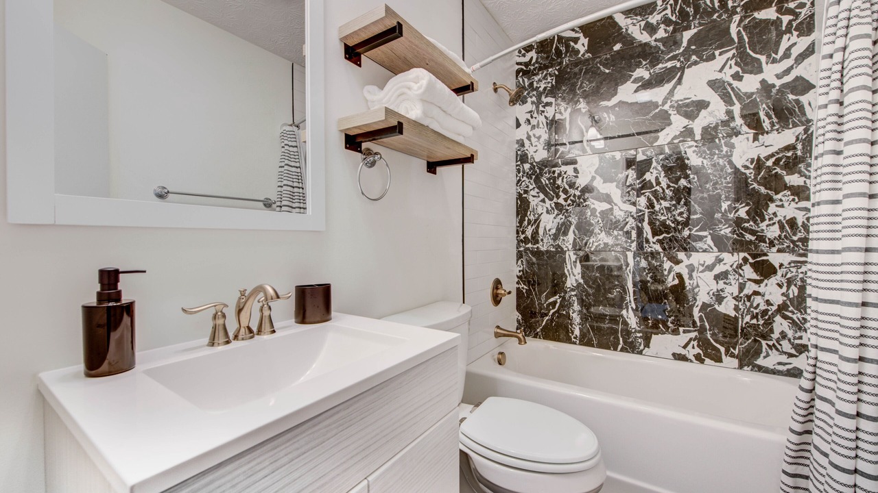 Photo of Bathroom in Harriman