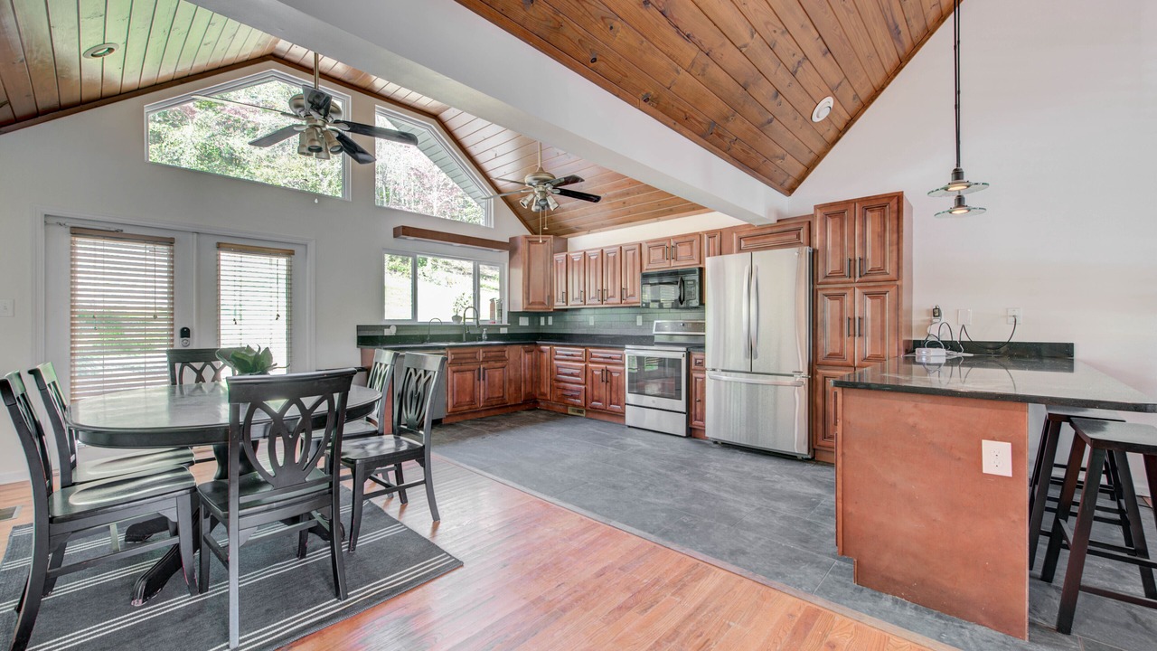 Photo of Kitchen in Harriman