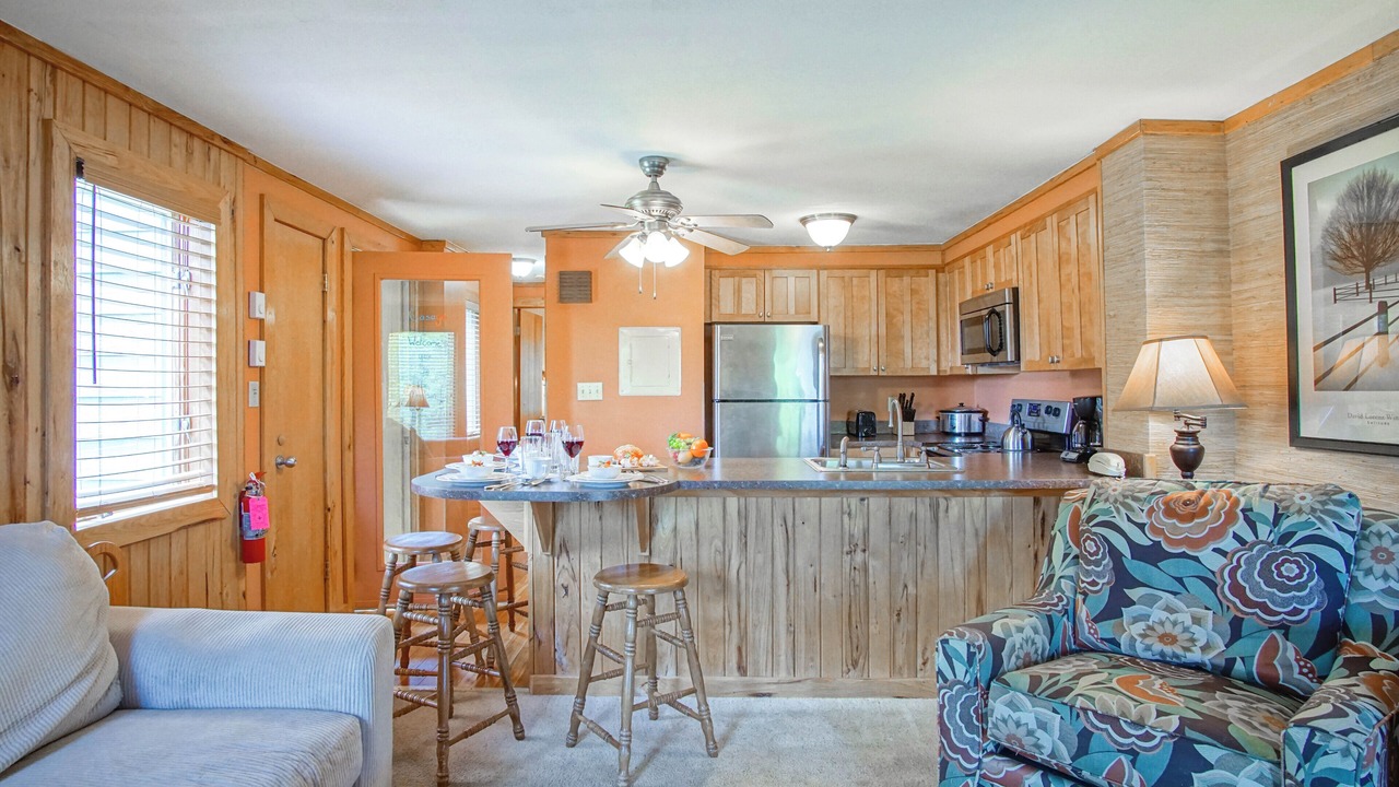 Photo of Bedroom in Snowshoe