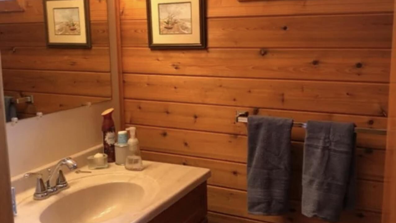 Photo of Bathroom in Grand Marais