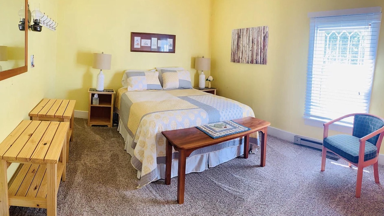 Photo of Bedroom in Grand Marais