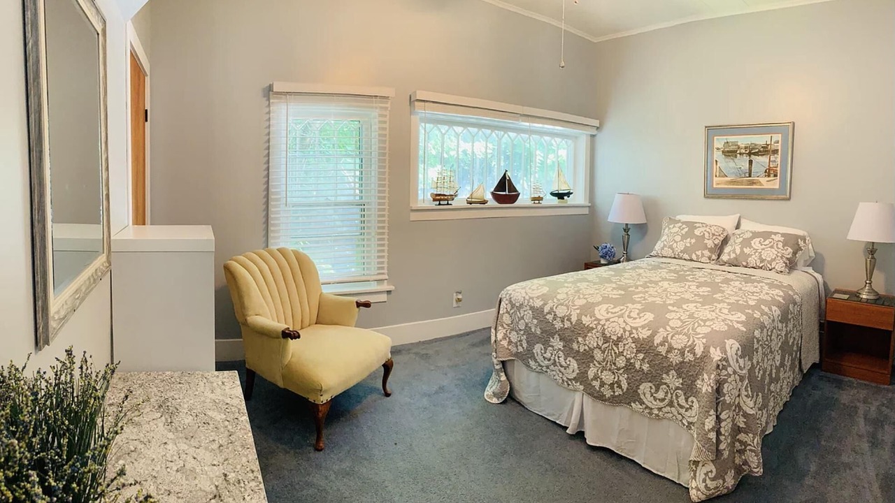 Photo of Bedroom in Grand Marais