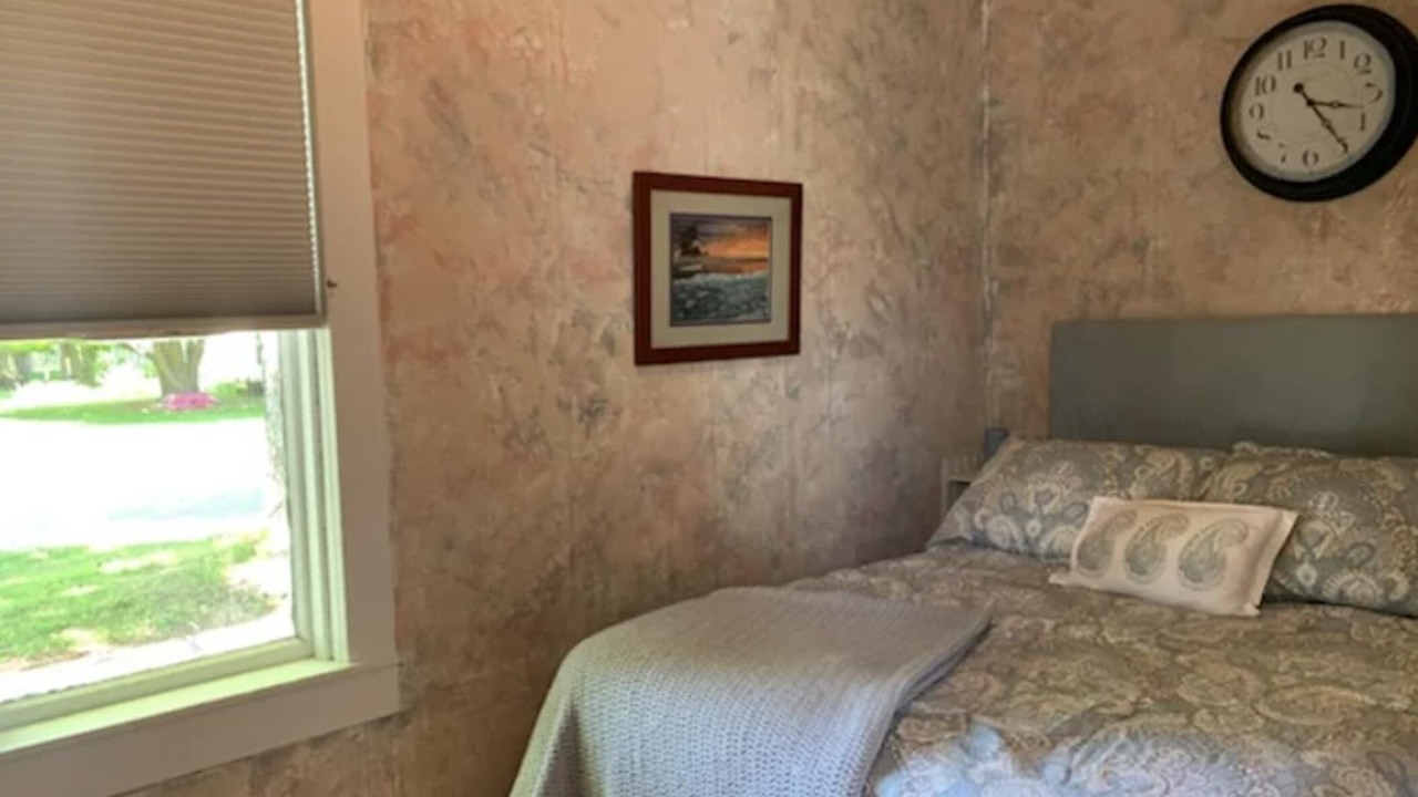 Photo of Bedroom in Grand Marais