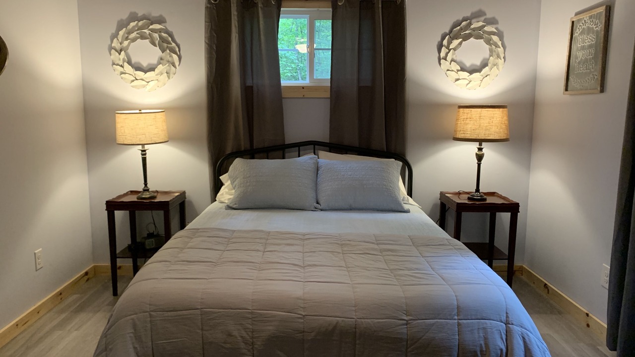 Photo of Bedroom in Spencer
