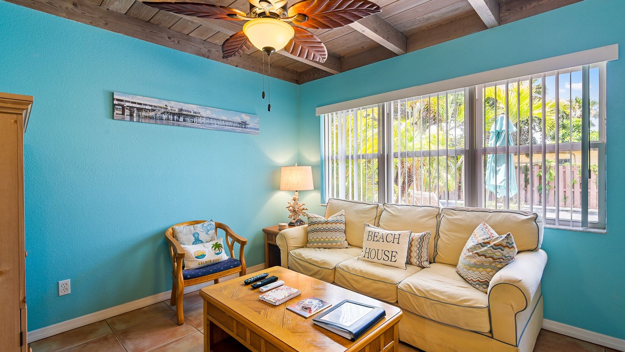 Photo of Livingroom in Cocoa Beach