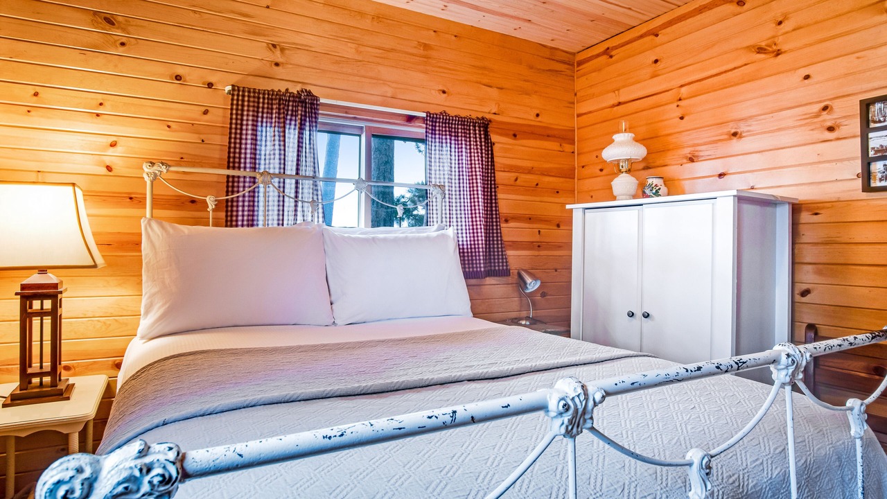 Photo of Bedroom in Three Lakes