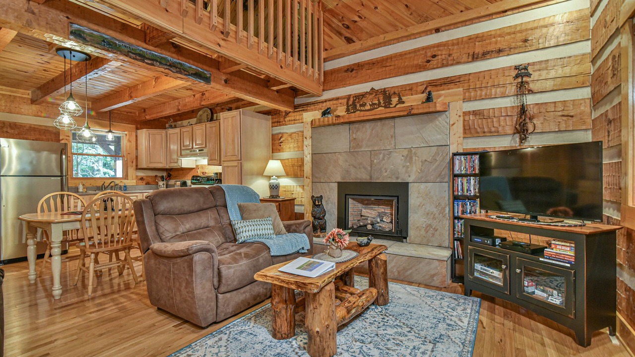 Photo of Livingroom in Cosby