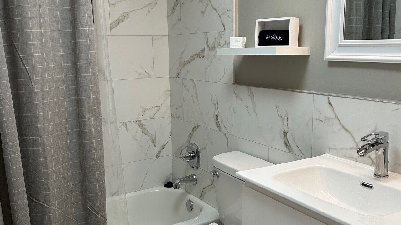 Photo of Bathroom in Barrier Island