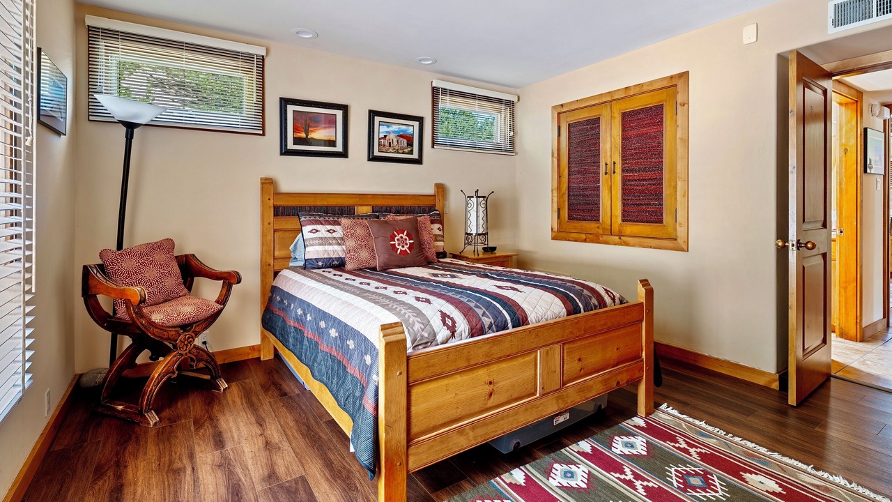 Photo of Bedroom in Nambe Pueblo
