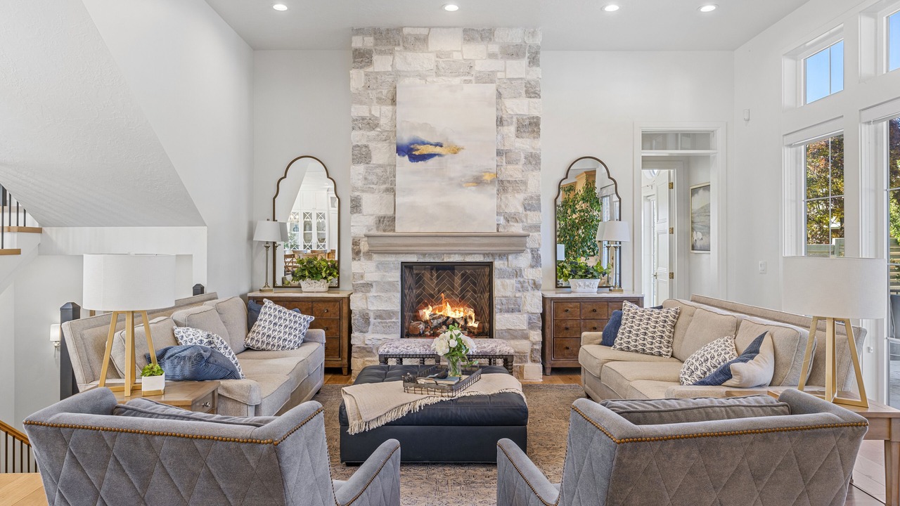 Photo of Livingroom in Mapleton