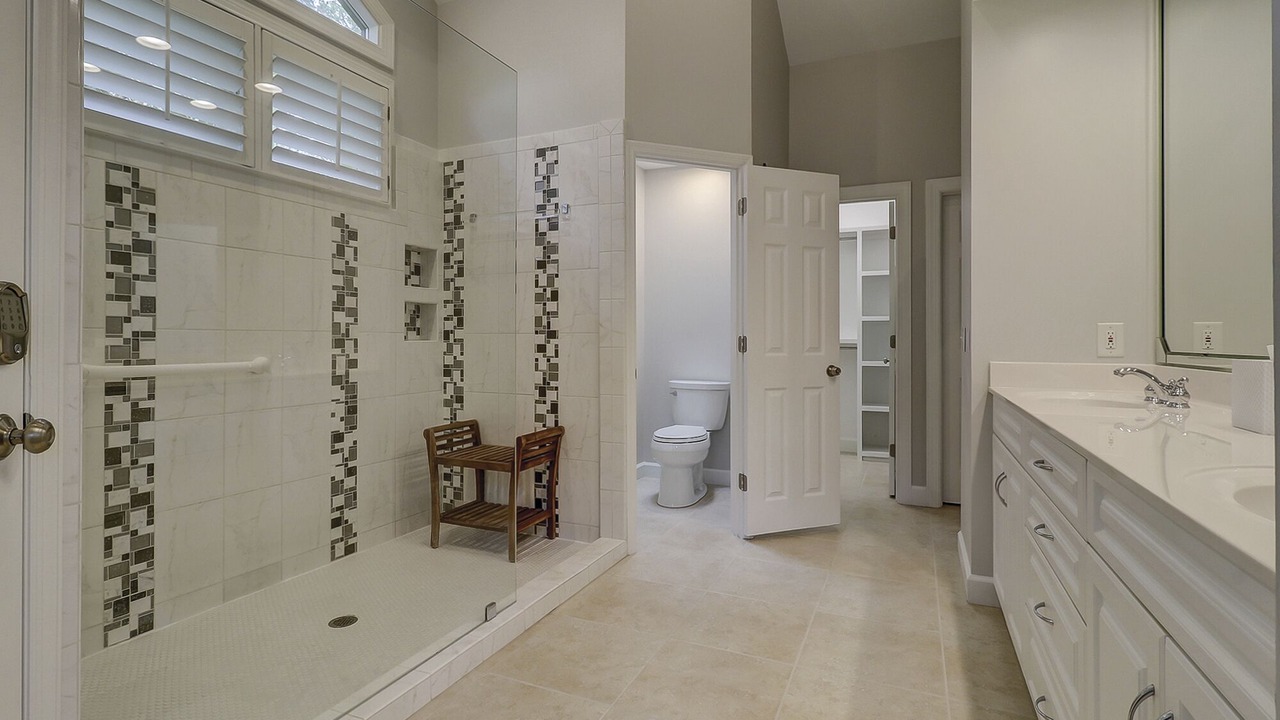 Photo of Bathroom in Oceanside
