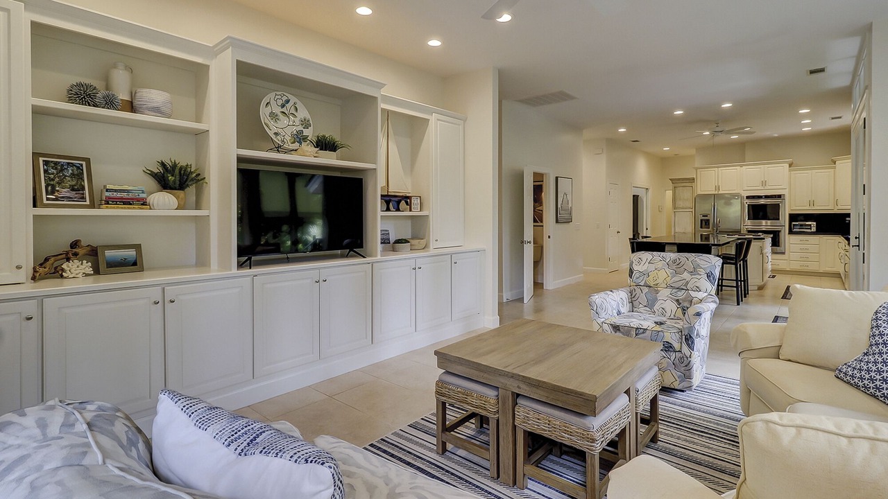 Photo of Bedroom in Oceanside