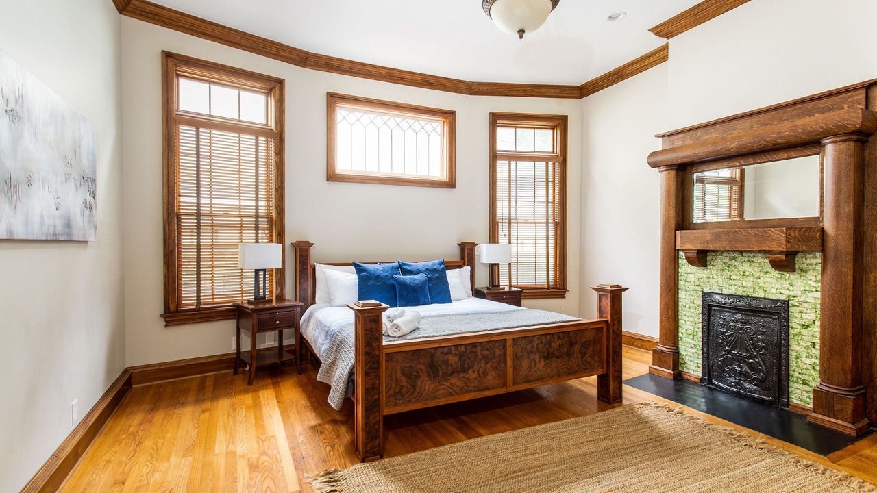 Photo of Bedroom in Belmont - Hillsboro