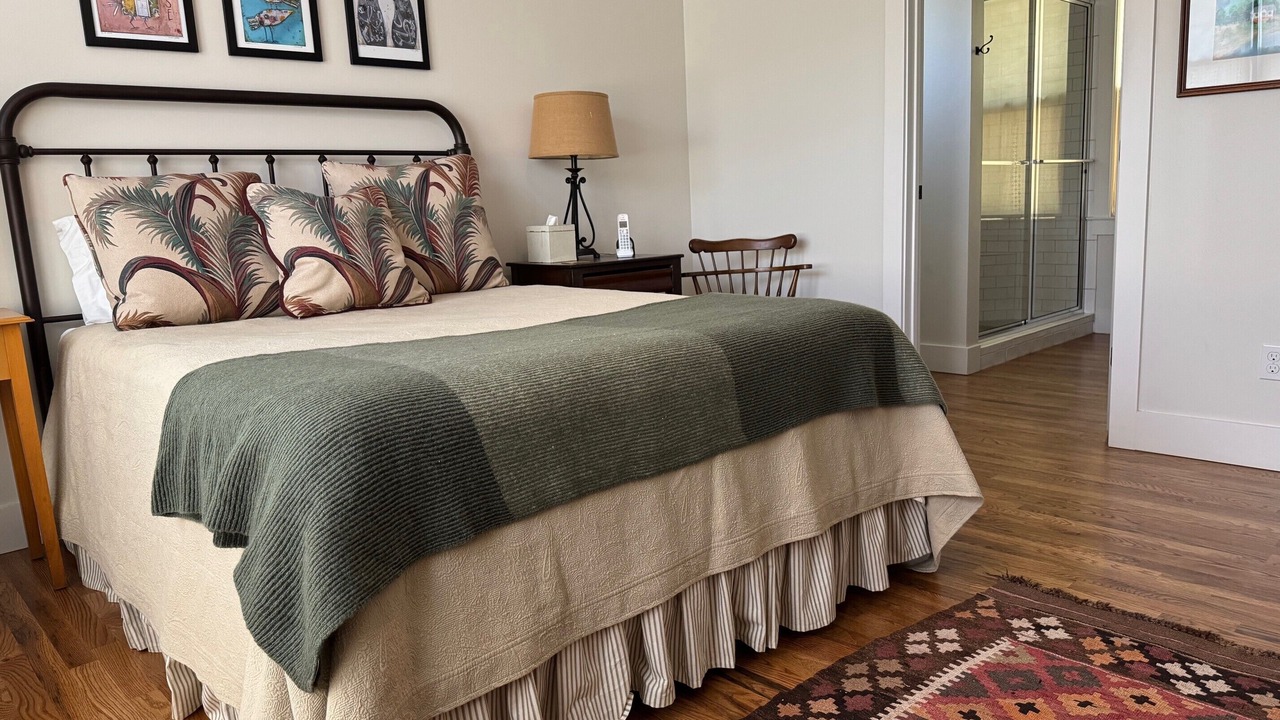 Photo of Bedroom in Hot Springs