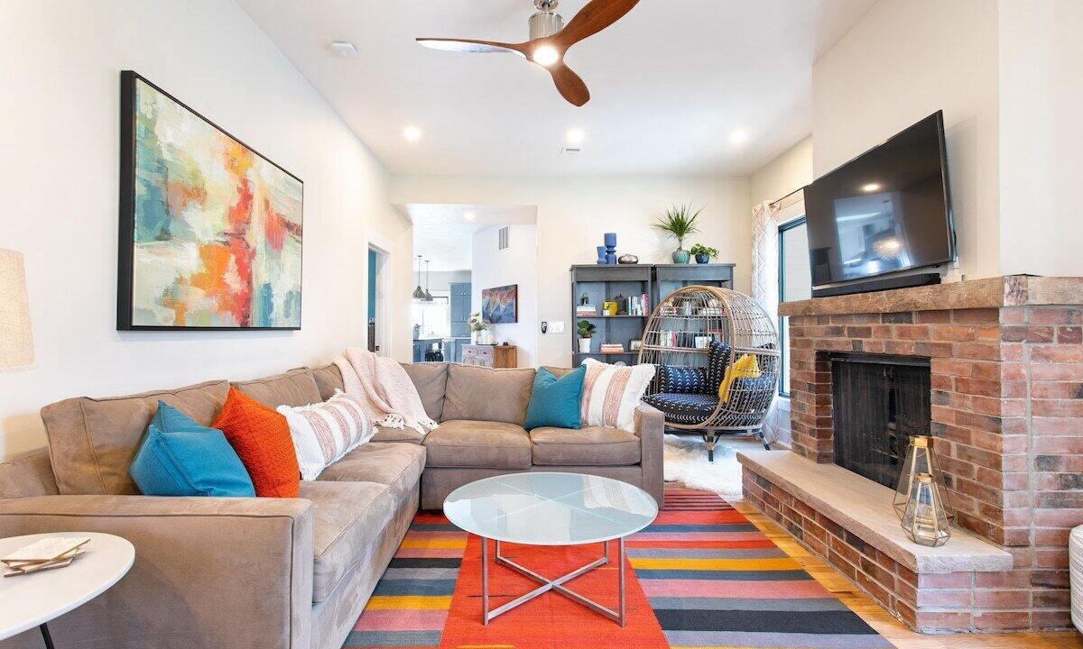 Photo of Livingroom in Whittier