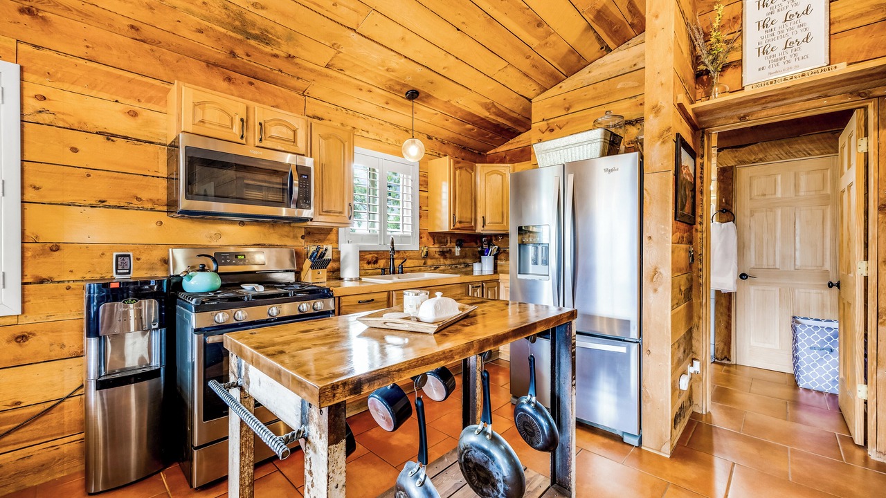 Photo of Kitchen in Divide