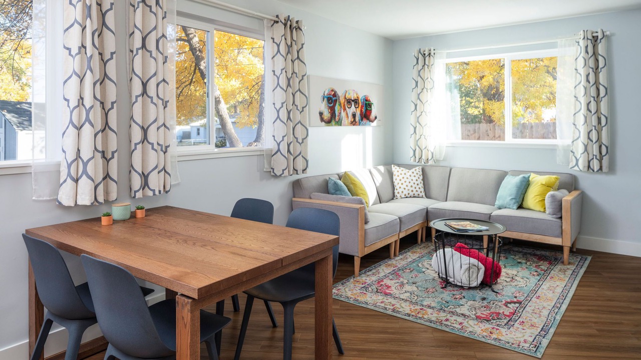 Photo of Livingroom in Lafayette