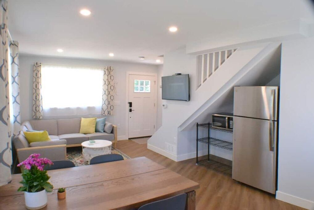 Photo of Livingroom in Lafayette