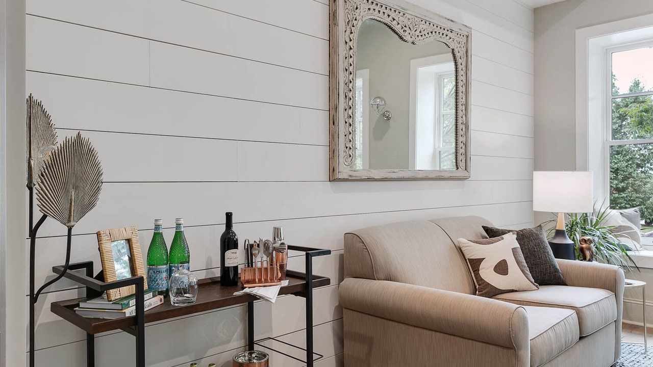 Photo of Livingroom in Downtown