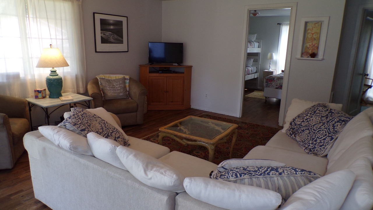 Photo of Livingroom in Netarts