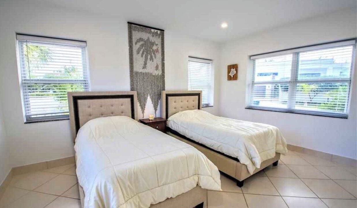 Photo of Bedroom in Harbor Beach