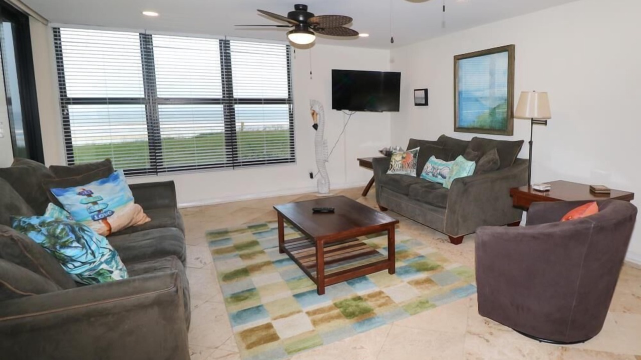 Photo of Bedroom in Crescent Beach