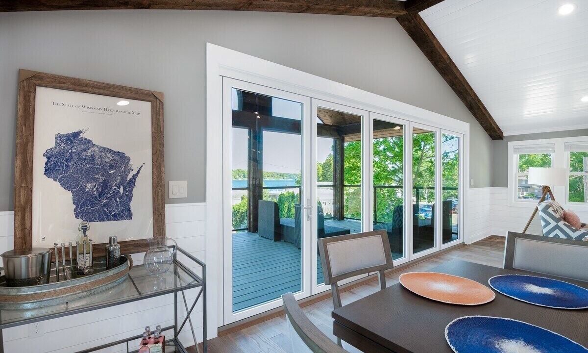 Photo of Patio Balcony in Williams Bay