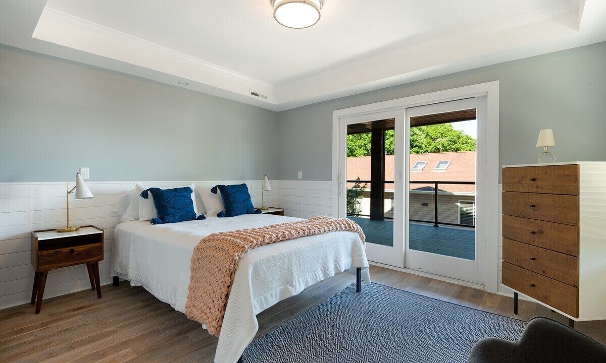 Photo of Patio Balcony in Williams Bay