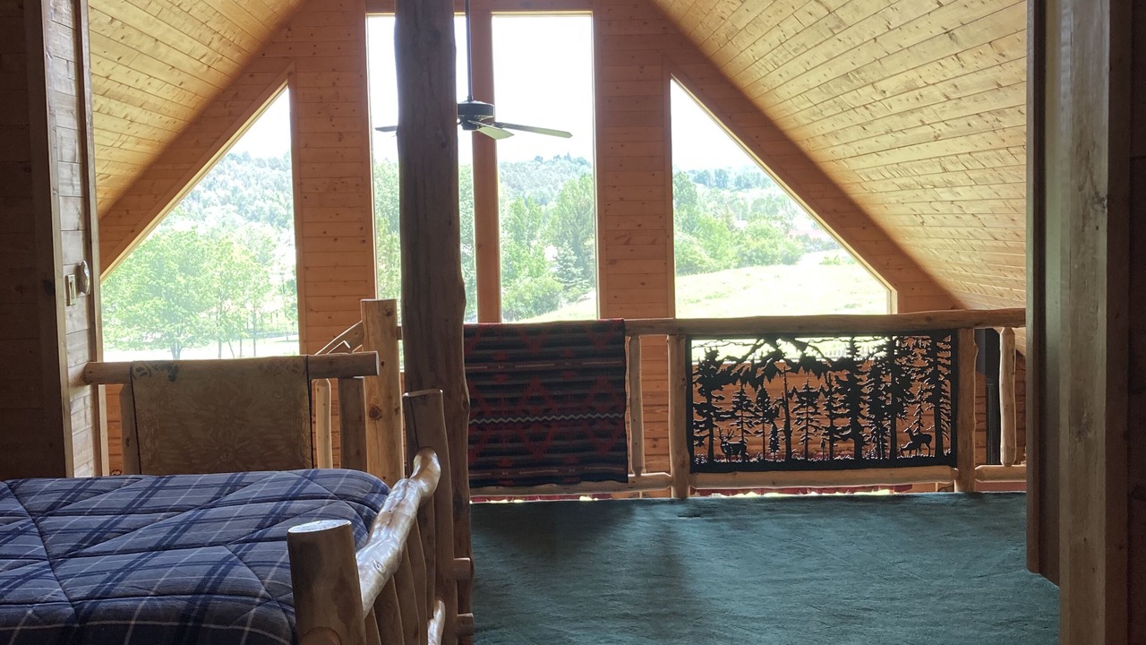 Photo of Bedroom in Collbran
