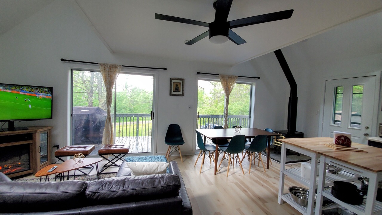 Photo of Livingroom in Gilboa