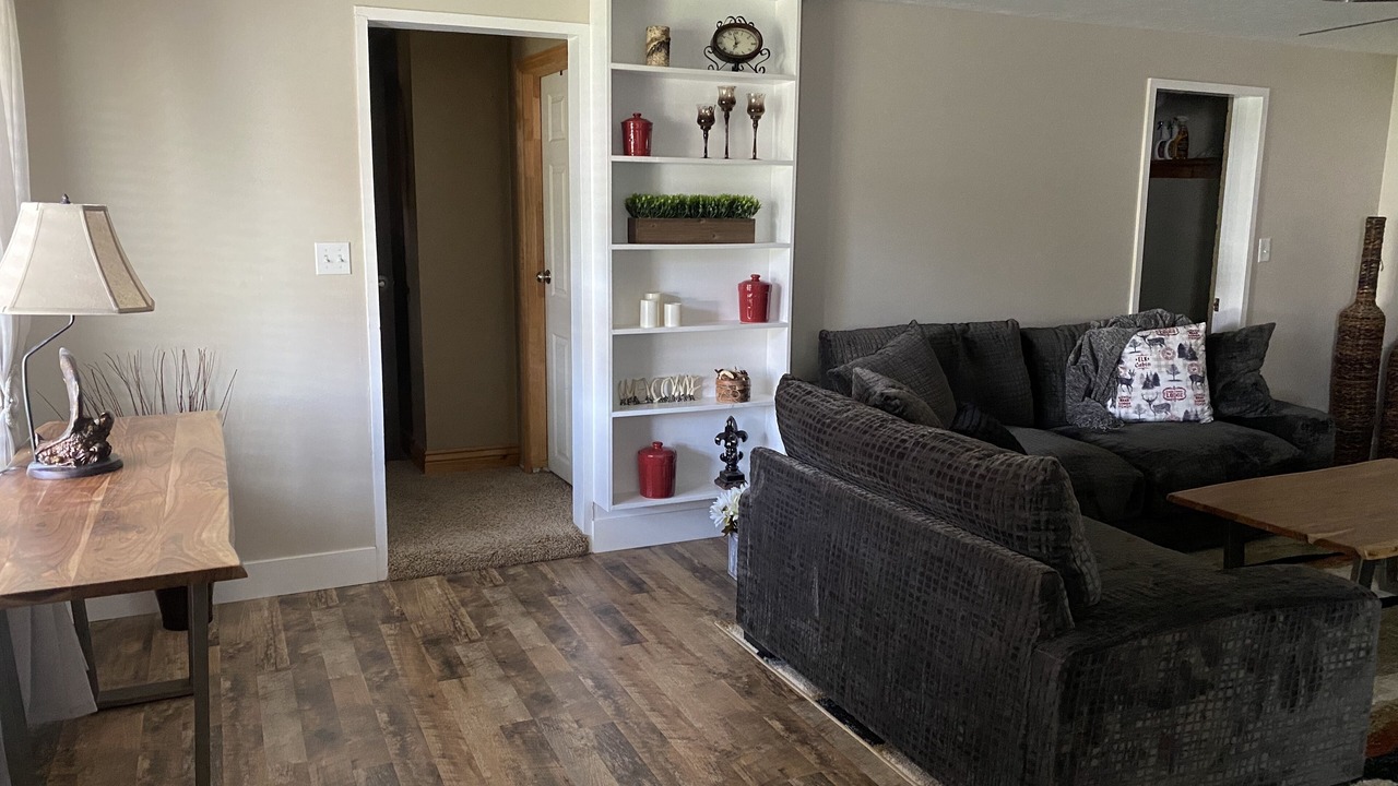 Photo of Livingroom in Bountiful