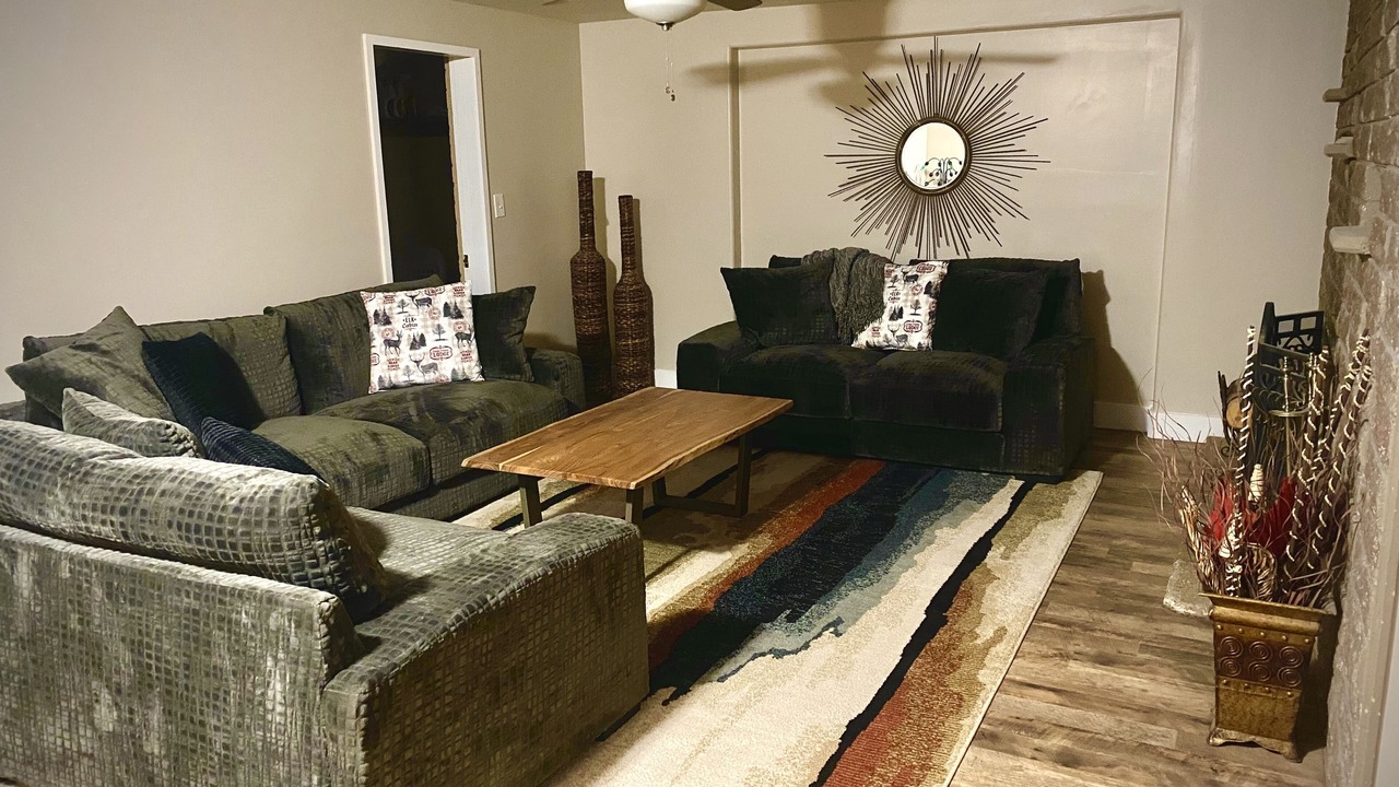 Photo of Livingroom in Bountiful