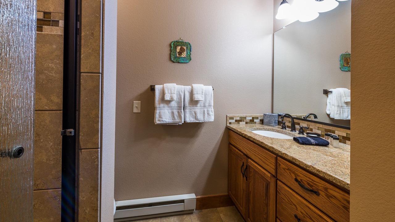 Photo of Bathroom in Aspen Brook