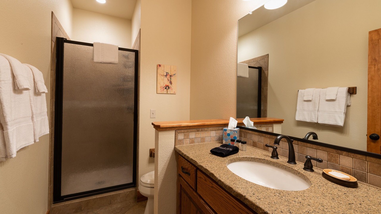 Photo of Bathroom in Aspen Brook