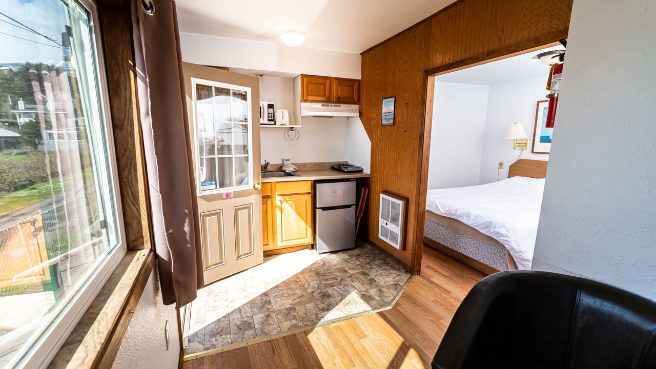 Photo of Bedroom in Oceanside