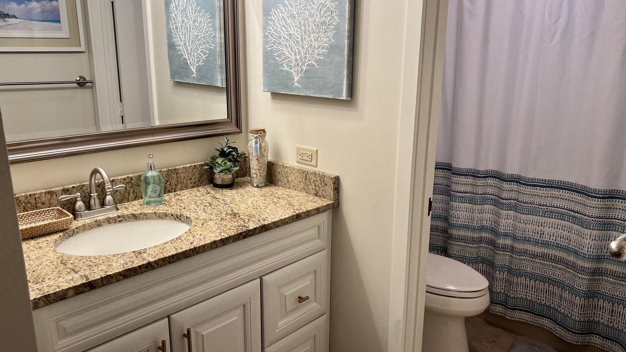 Photo of Bathroom in Shelter Cove
