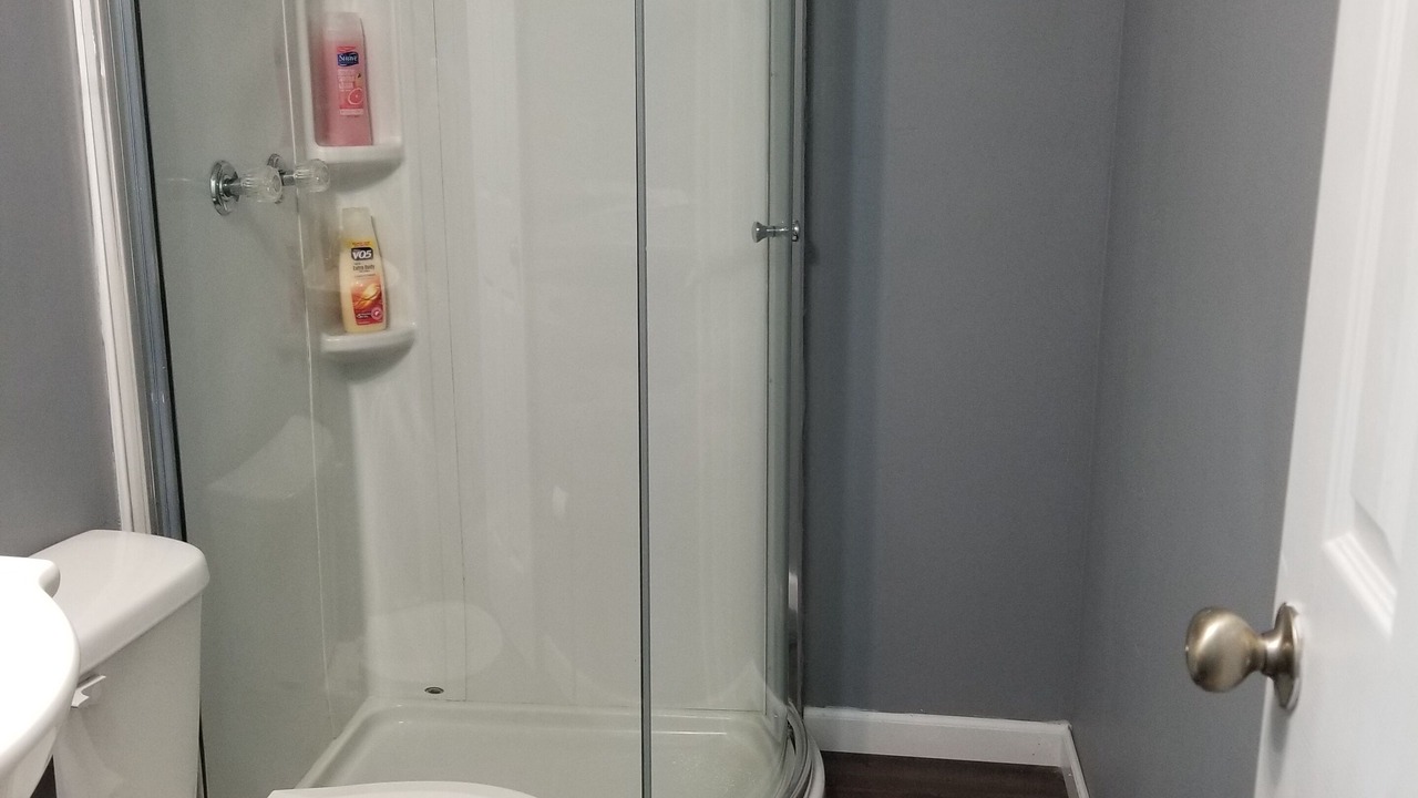 Photo of Bathroom in Rush