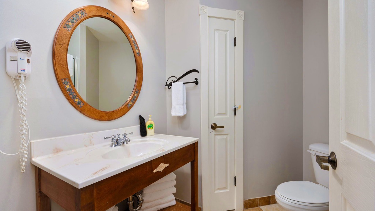 Photo of Bathroom in Snowshoe