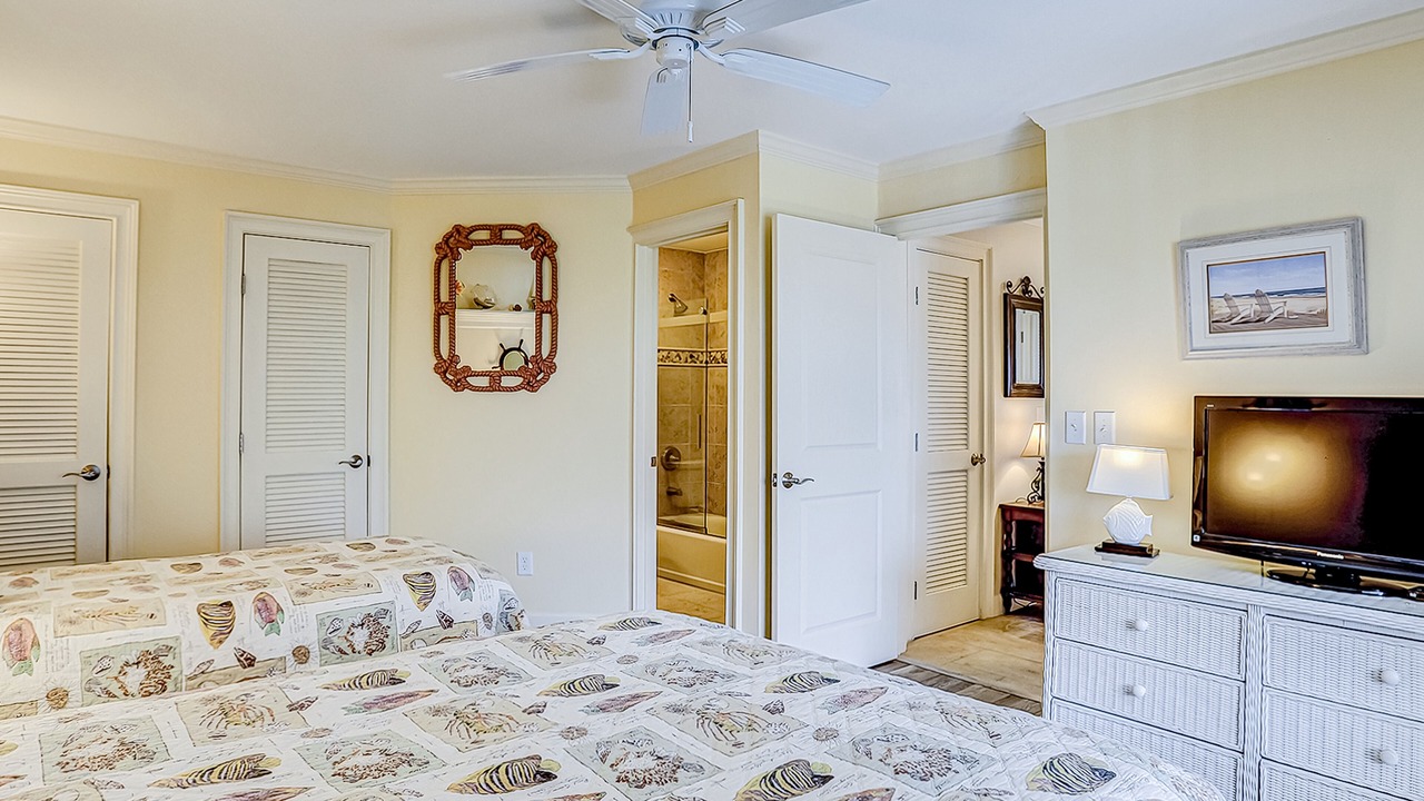 Photo of Bedroom in Folly Field